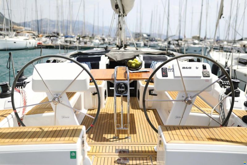 Hanse 458