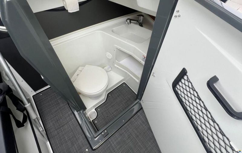 Buster Phantom Cabin