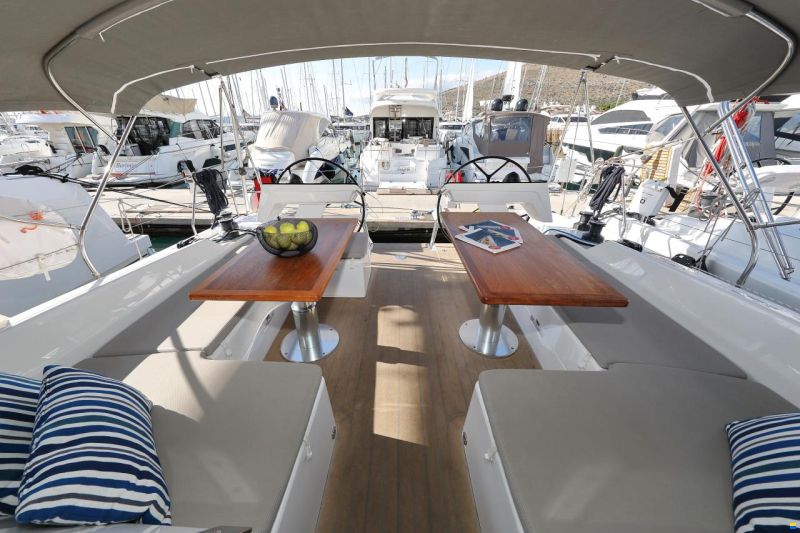 Hanse 460