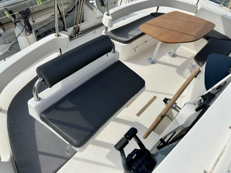 Fountaine Pajot Lavezzi 40