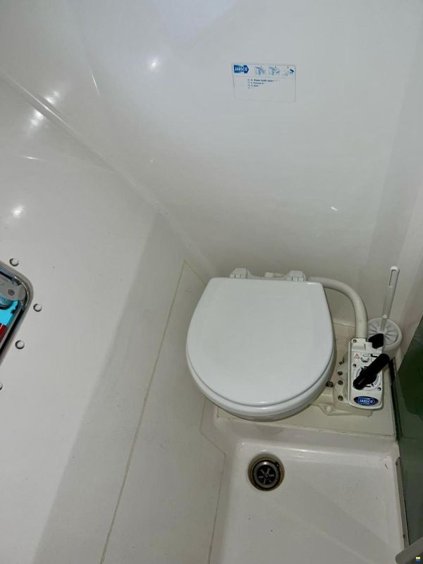 Fountaine Pajot Lavezzi 40