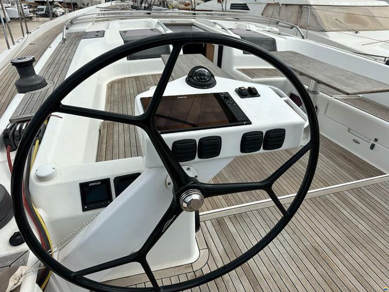 Hanse 575