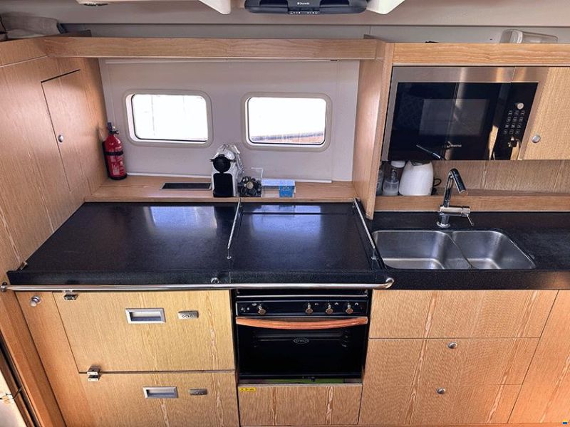 Hanse 575