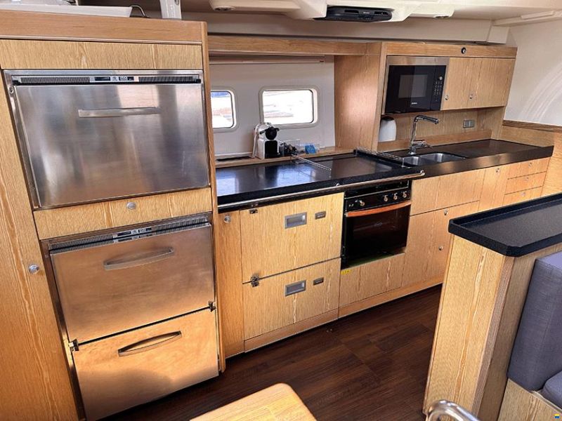 Hanse 575