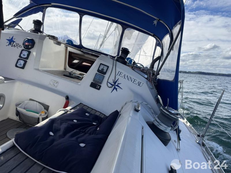 Jeanneau Sun Charm 39 / Sun Oddessey 39