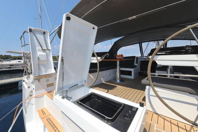 Hanse 460