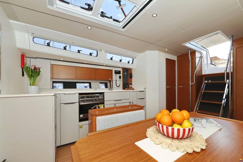 Hanse 460
