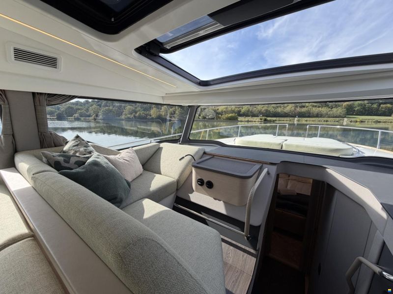Nimbus 495 Flybridge