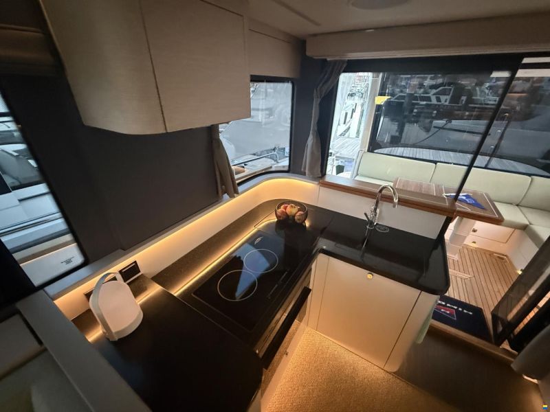 Nimbus 495 Flybridge