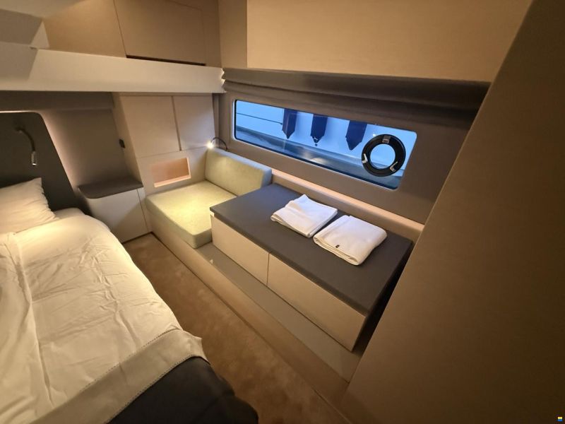 Nimbus 495 Flybridge