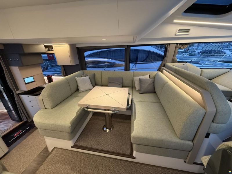 Nimbus 495 Flybridge