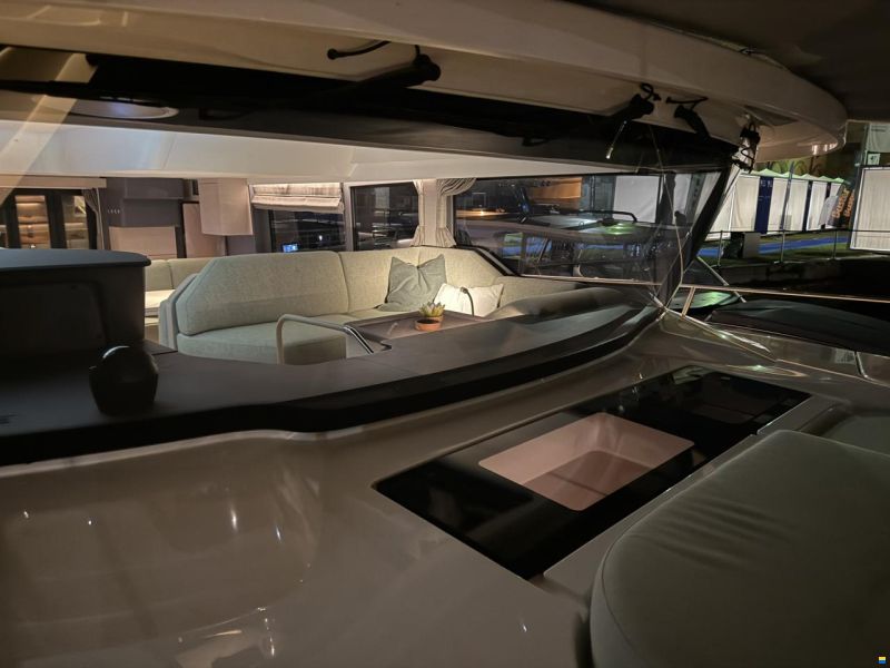 Nimbus 495 Flybridge