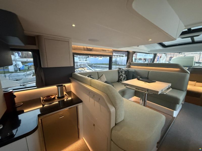 Nimbus 495 Flybridge