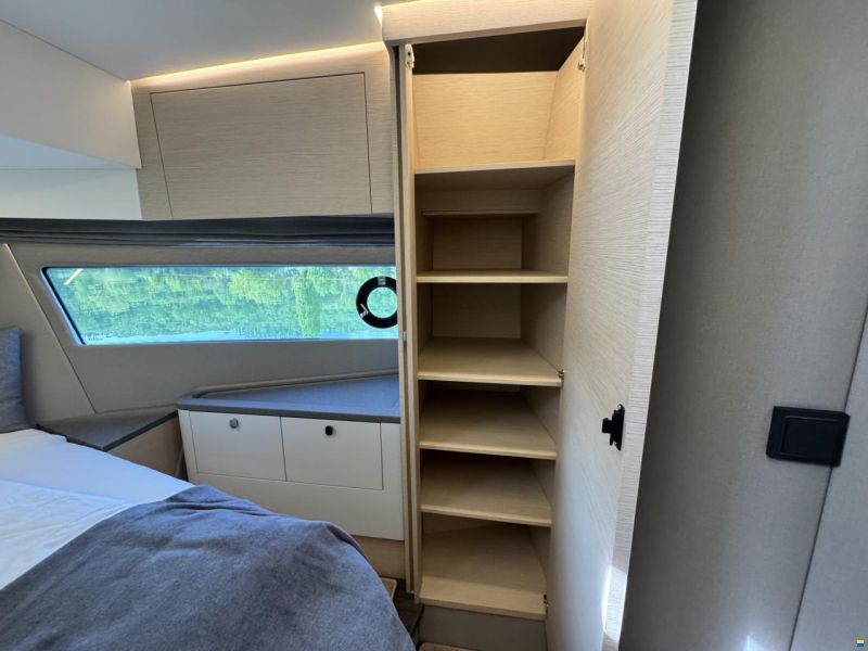 Nimbus 495 Flybridge