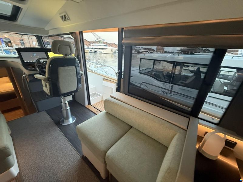 Nimbus 495 Flybridge