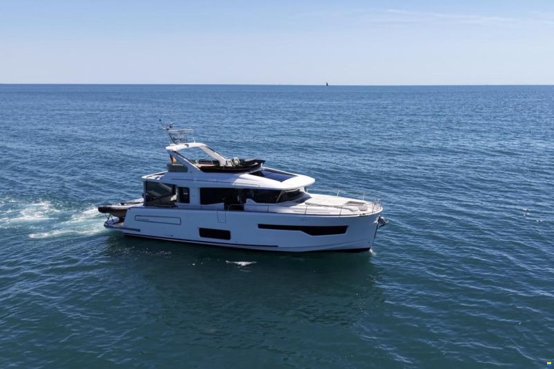 Nimbus 495 Flybridge