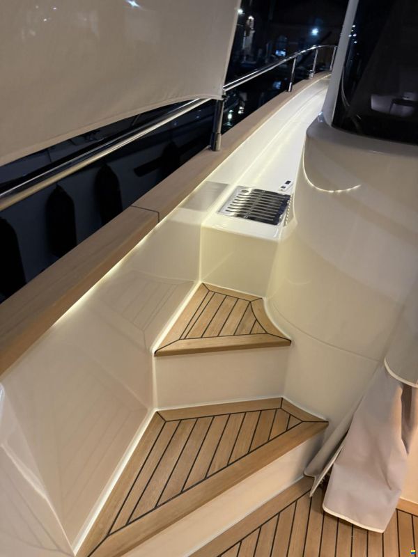 Nimbus 495 Flybridge
