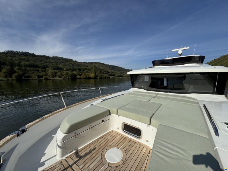 Nimbus 495 Flybridge