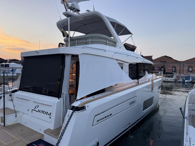 Nimbus 495 Flybridge