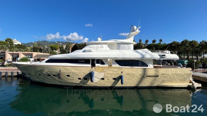 Custom Line Navetta 27