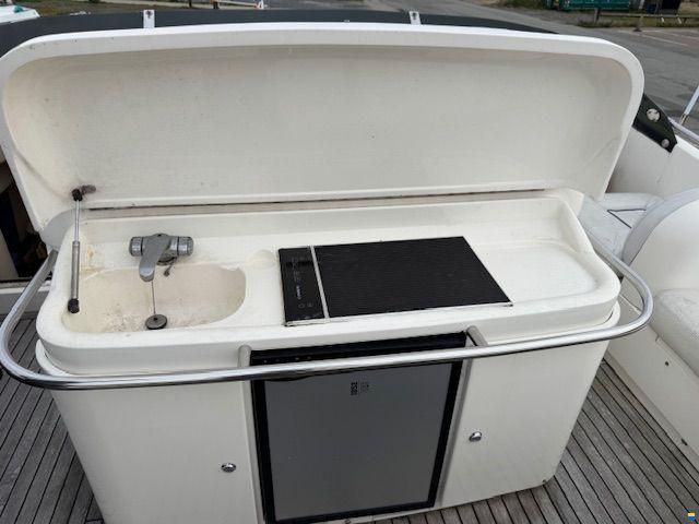 Fairline Squadron 62. BYTTE