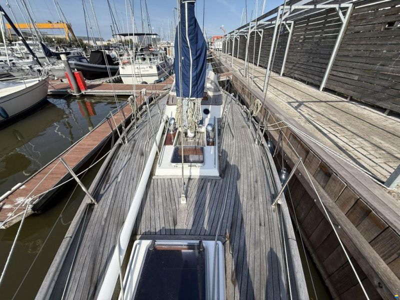 Hutting Yachts 40