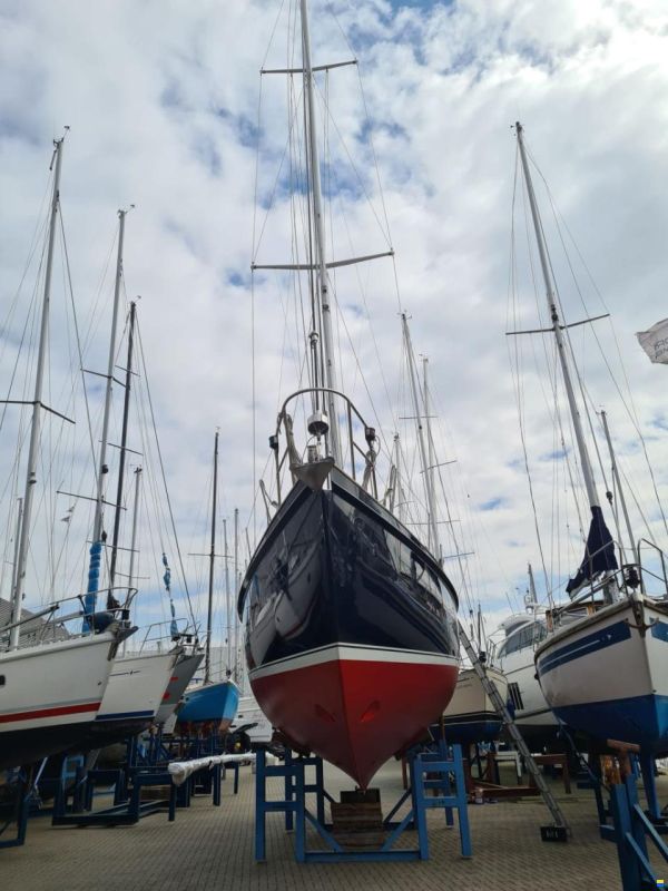 Hutting Yachts 40