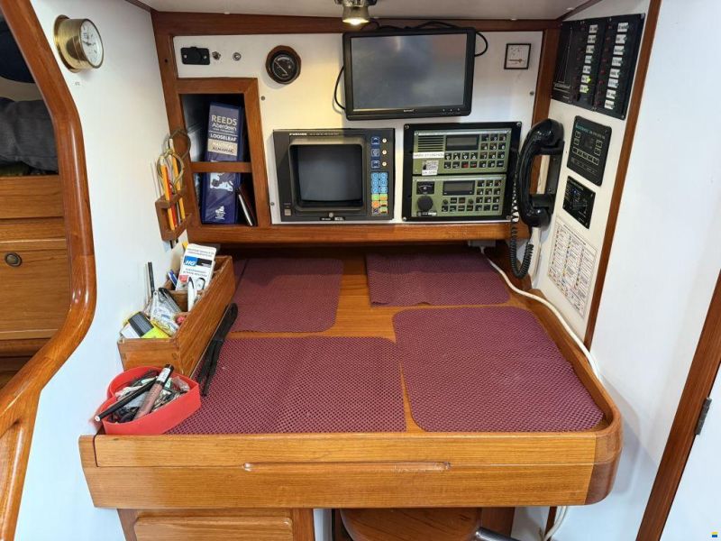 Hutting Yachts 40