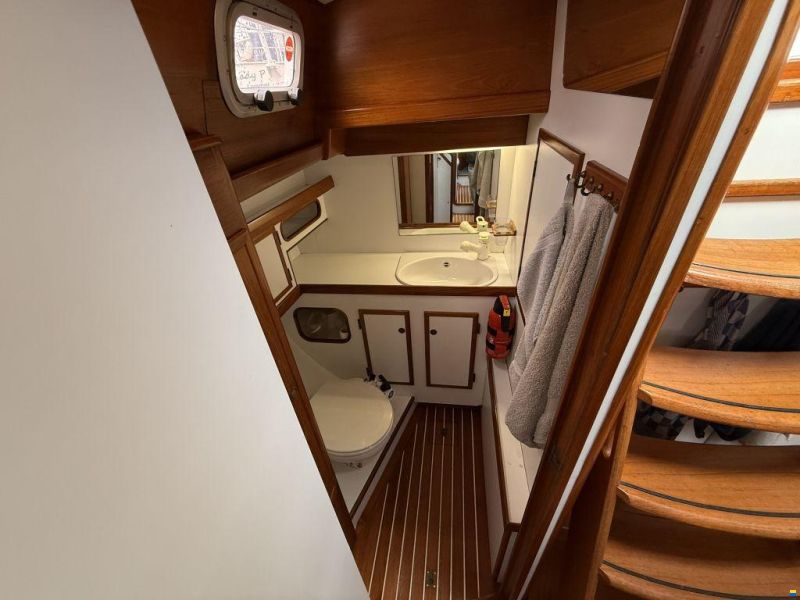 Hutting Yachts 40