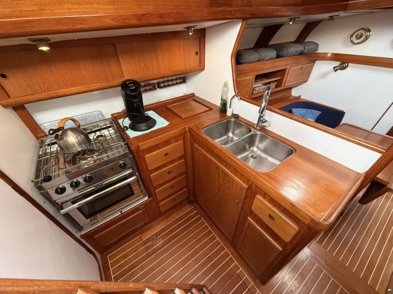 Hutting Yachts 40