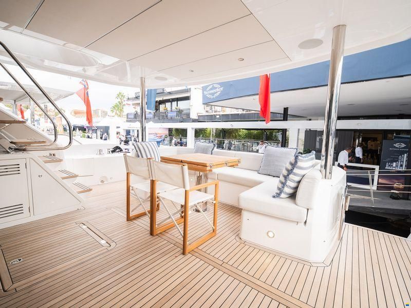 Sunseeker 76 Yacht