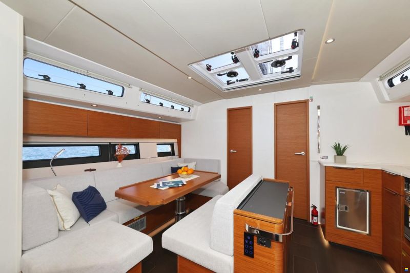 Hanse 510