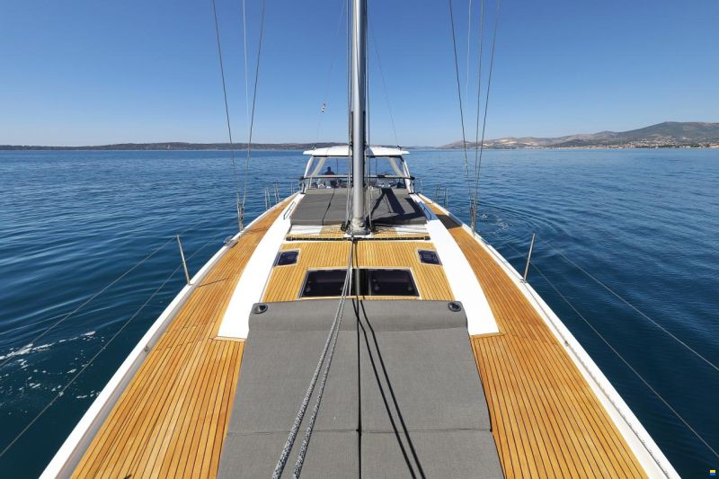 Hanse 590