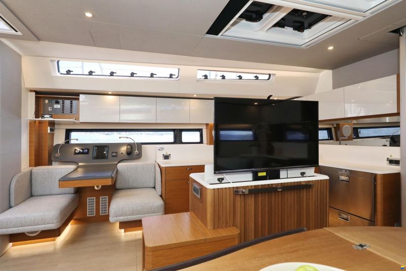 Hanse 590