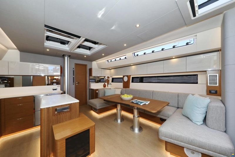 Hanse 590