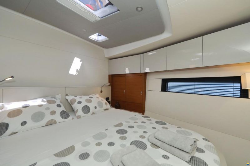 Hanse 590