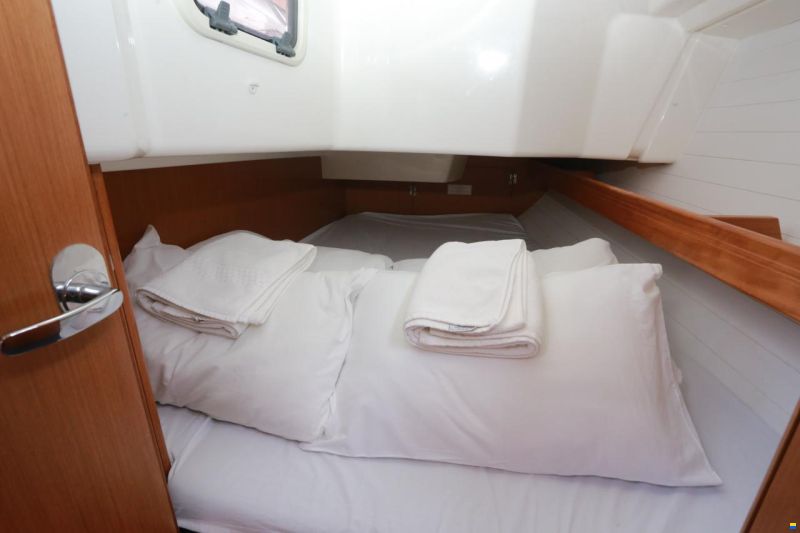 Bavaria Cruiser 34