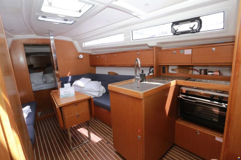 Bavaria Cruiser 34