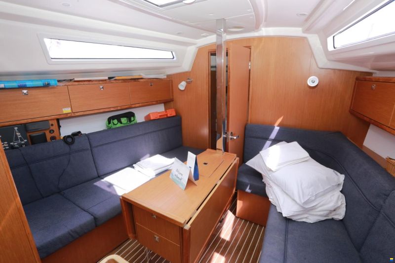 Bavaria Cruiser 34