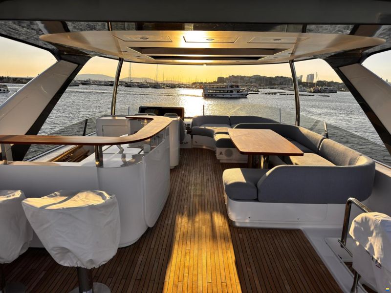 Azimut 78 Fly 2023