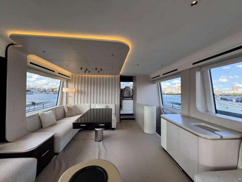 Azimut 78 Fly 2023