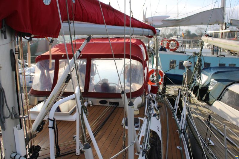 Atlantis 37.5