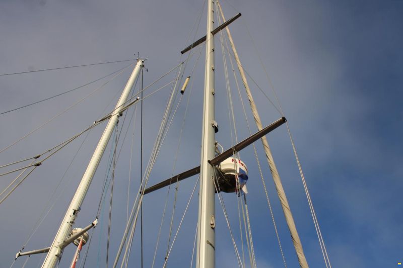 Atlantis 37.5
