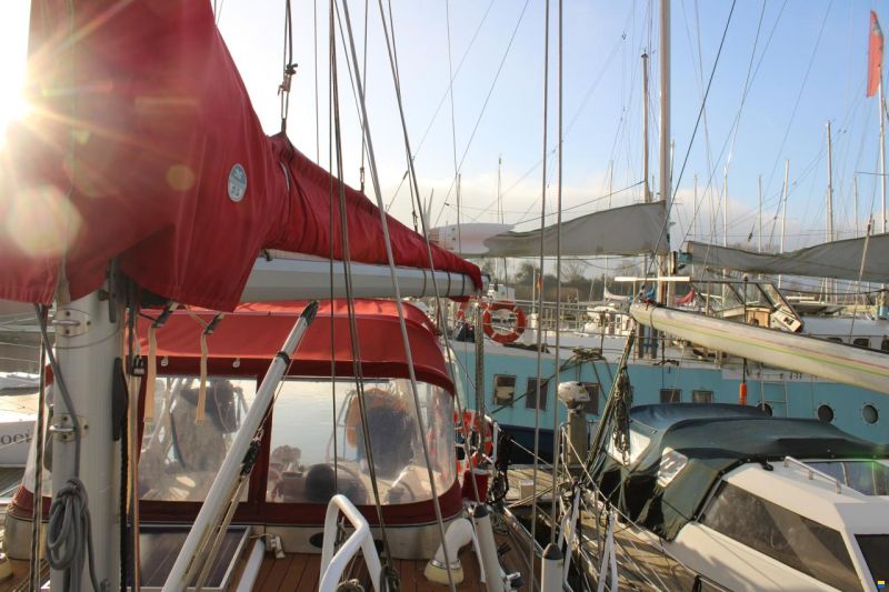 Atlantis 37.5