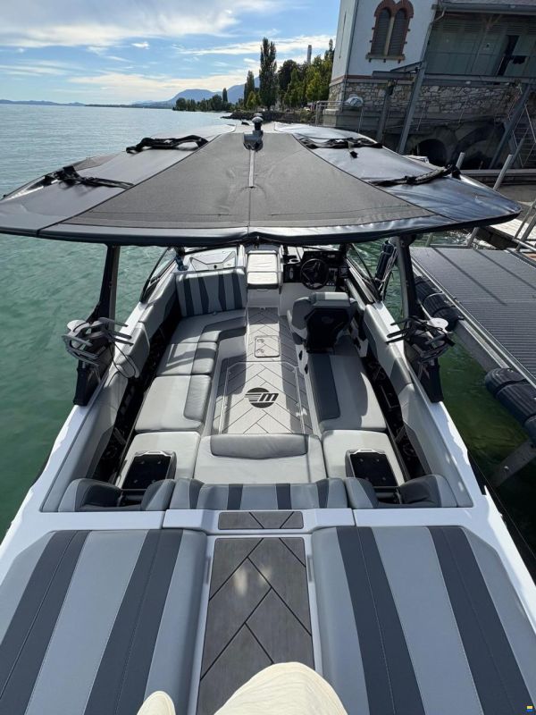 22 LSV Wakesetter