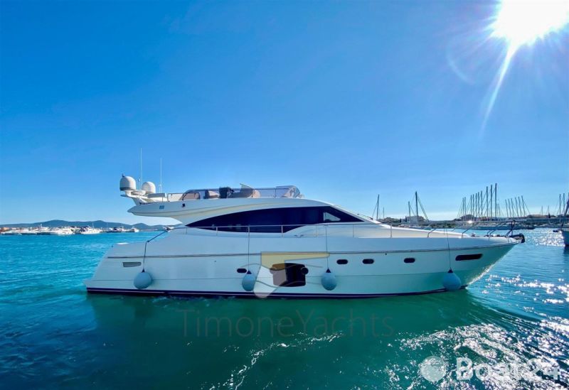 Ferretti 592