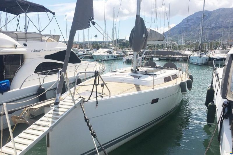 Hanse 445