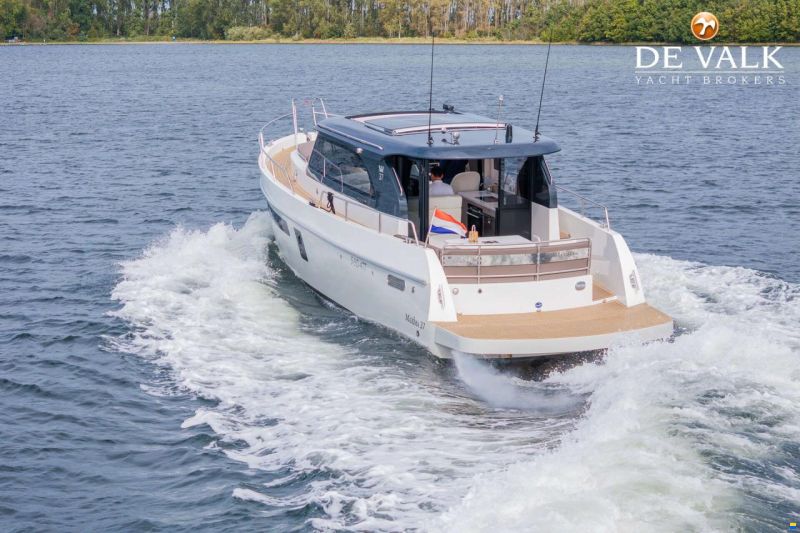 Maxima 37