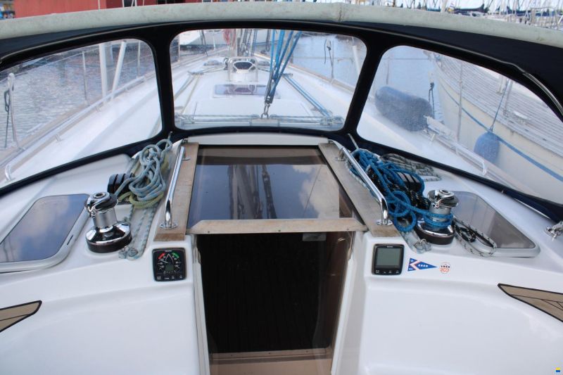 Bavaria 44