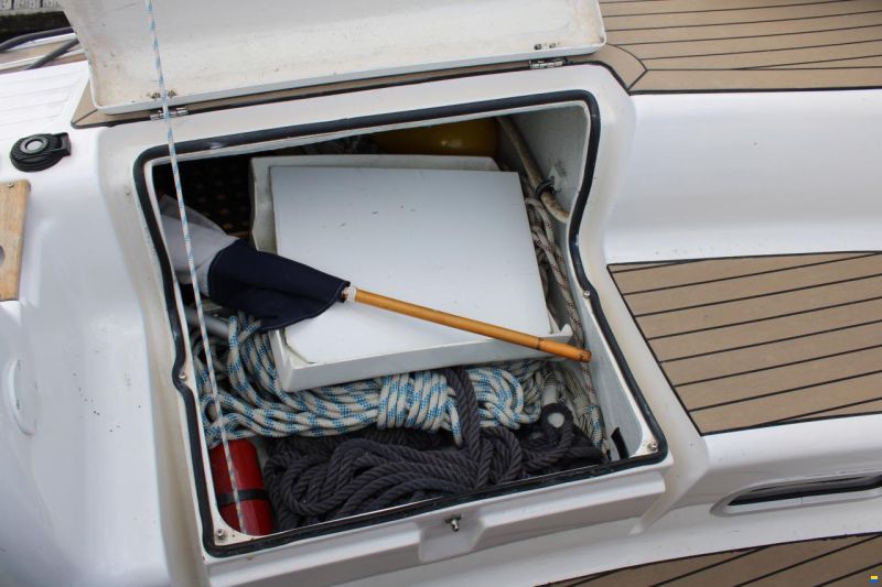 Bavaria 44
